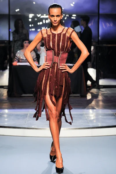 Look 44